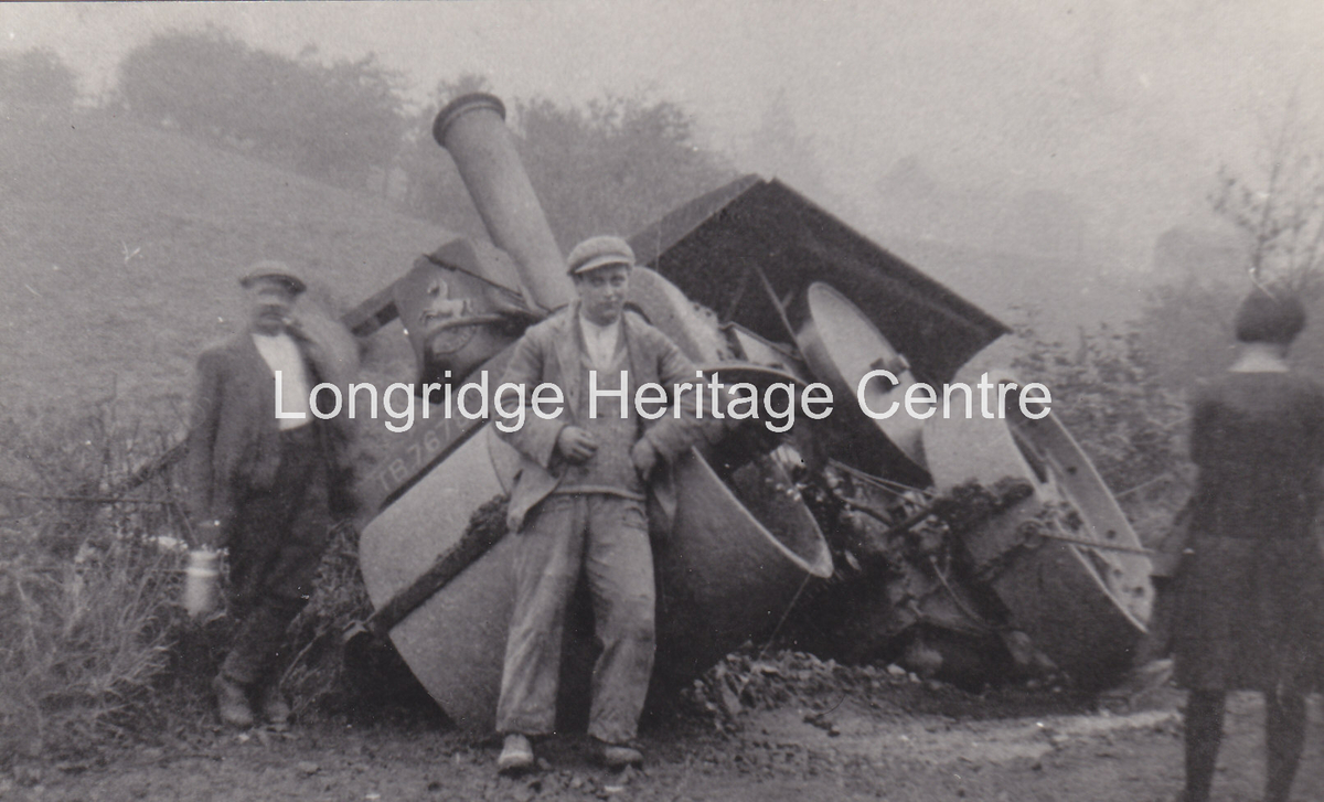 171C - Steam Roller - Roller in a ditch near Old Hive - 1931